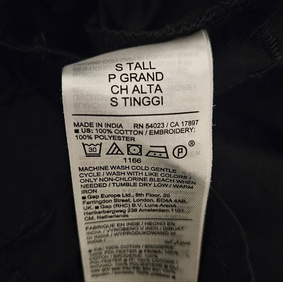 Old Navy Black Button-Up Blouse - Picture 6 of 6